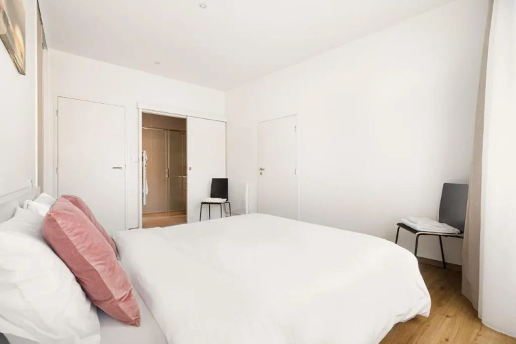 Design Et Charme, 100m2 Face a la Saone