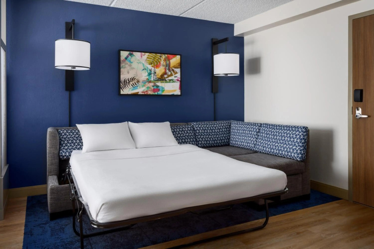 Hyatt Place across from Universal Orlando Resort
