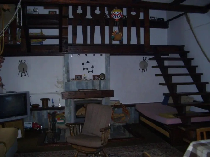 2 Bedrooms Chalet