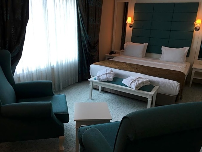 Standard Double room with view