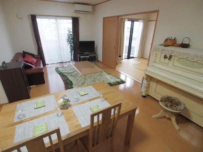 2 Bedrooms Cottage