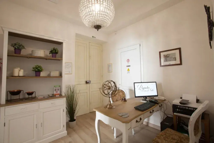 Popolo Rooms&Suites
