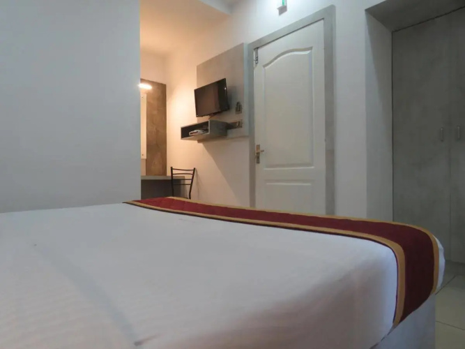 OYO 7077 Reegate Inn