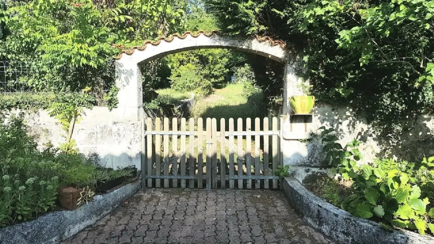De L'Espace à Petit Prix