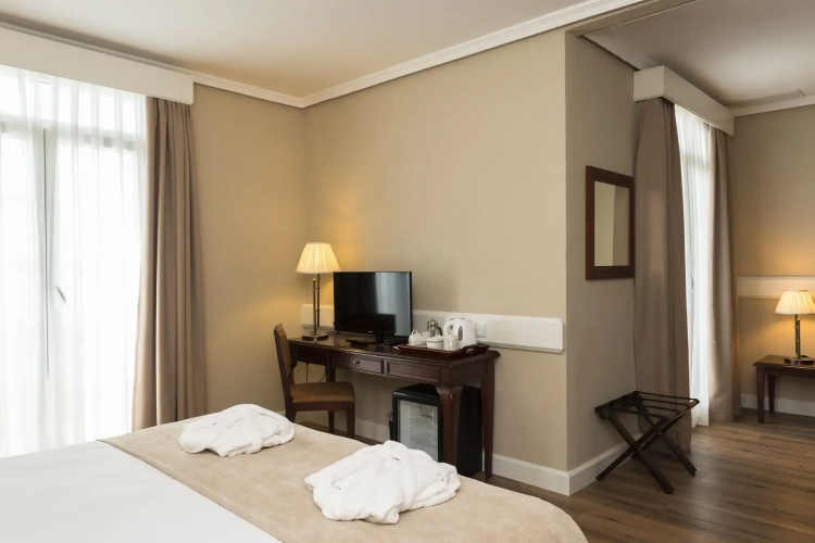 The Rock Hotel