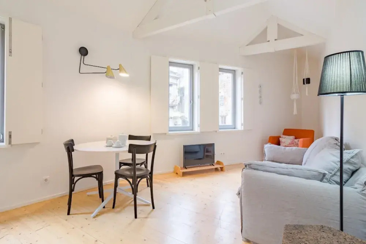 Charming Central Escape, Oporto