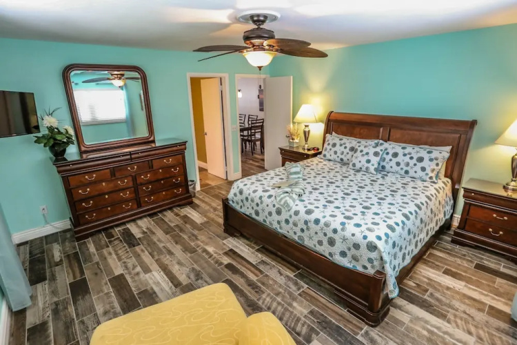 105 Tropical Shore Way