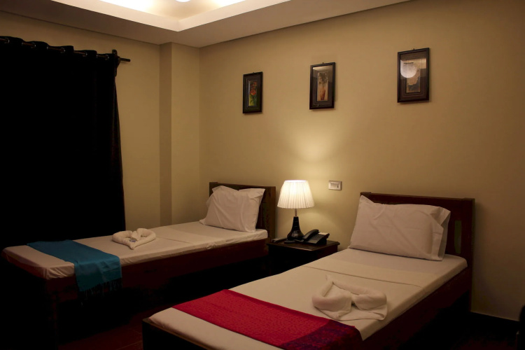 Aqua Travel Lodge