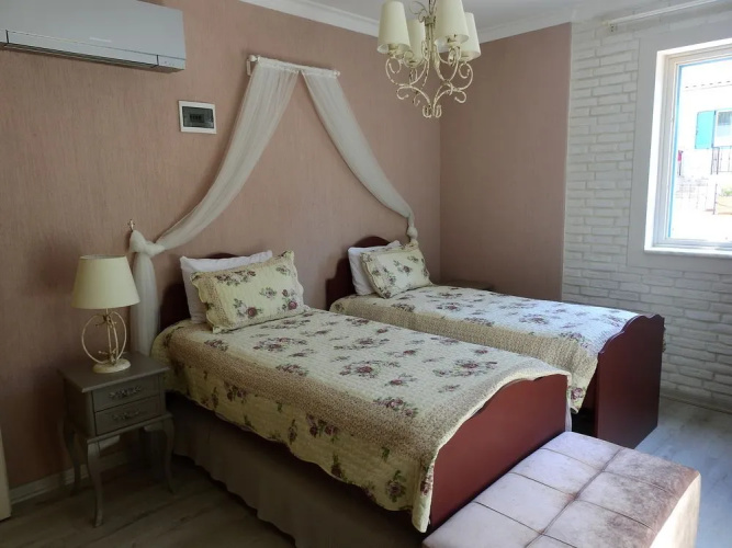 Karamela Otel