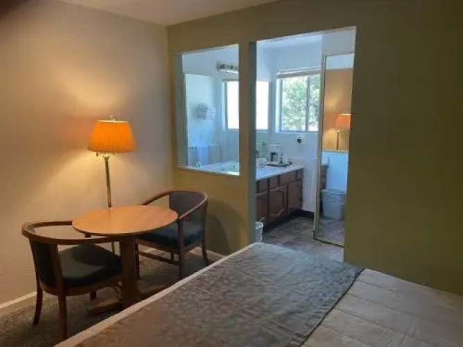 Murphey's Motel LLC