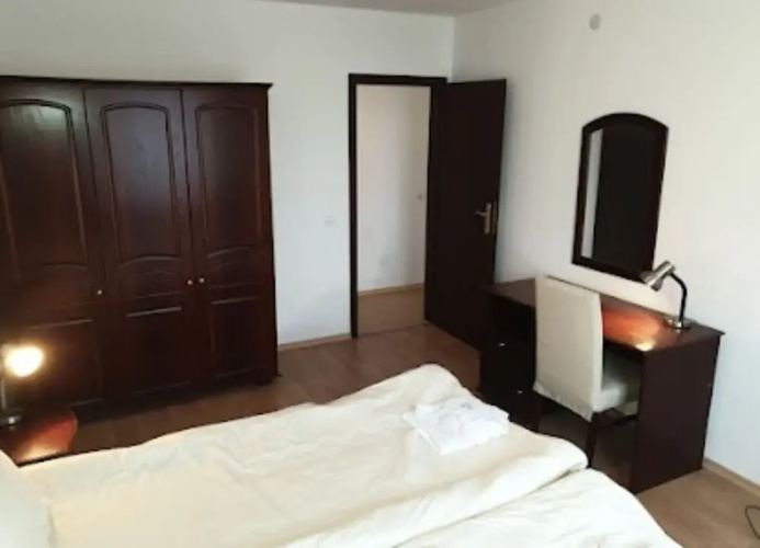 2 Bedroom Mountain View