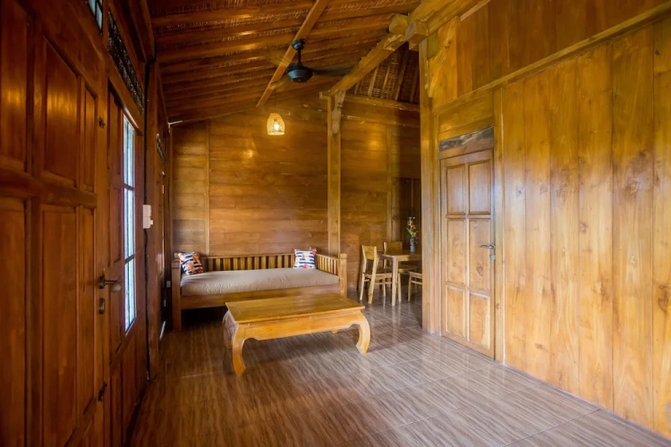 Standard Family room