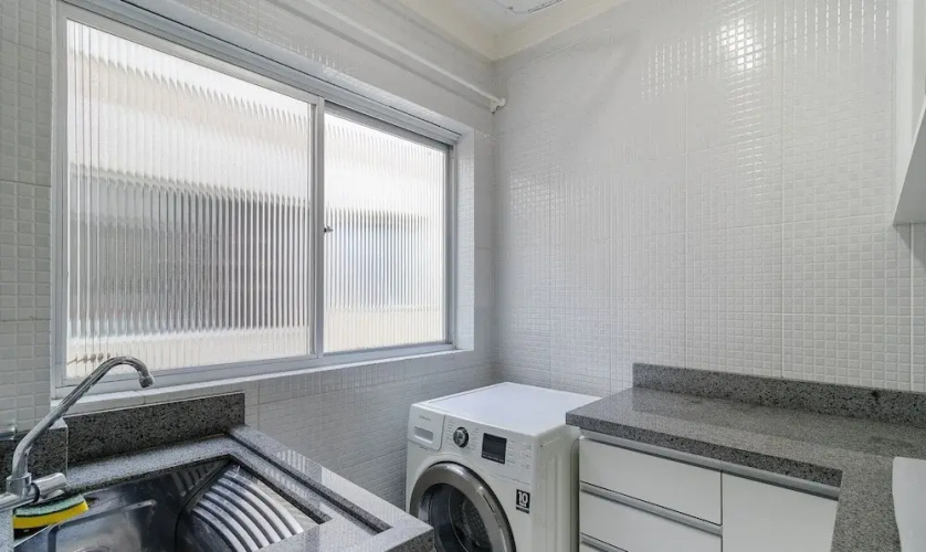 Complete apt w Privileged Location Floripa Csu0402