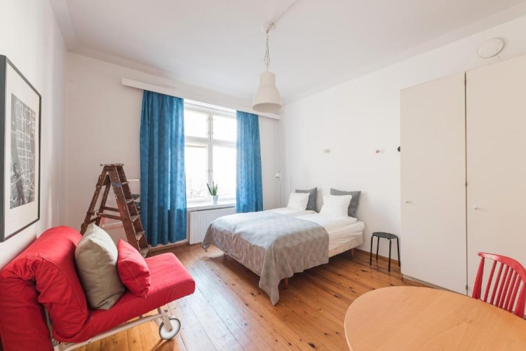 1 Bedroom Apartment