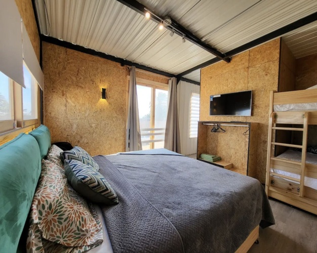 Comfort room