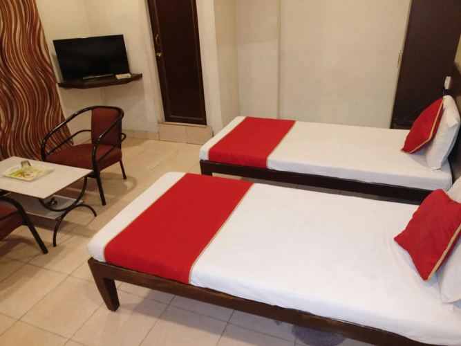 Hotel Morya