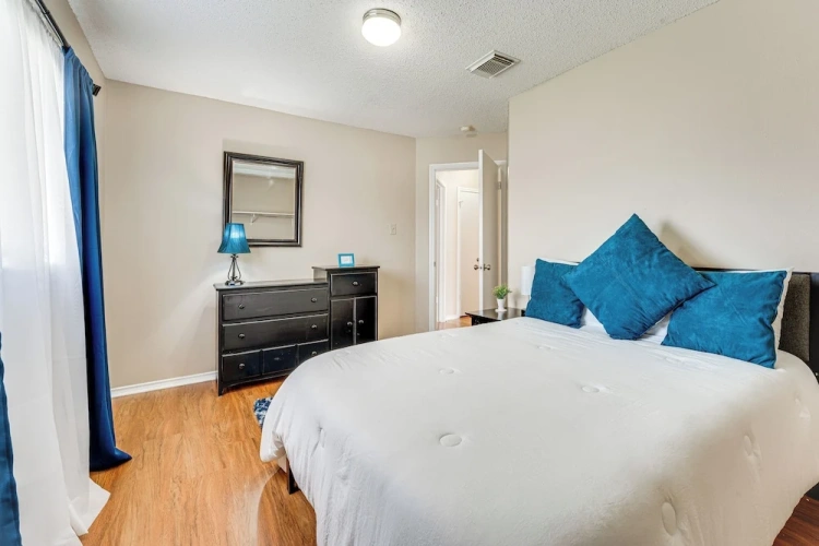 3 Bedrooms Standard room