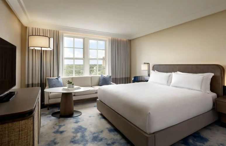 Deluxe Double room with view