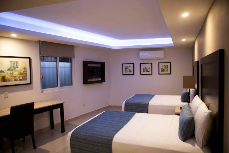 Maria Elena Hotel