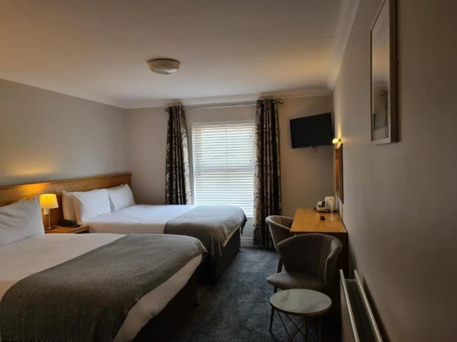 Standard Twin room
