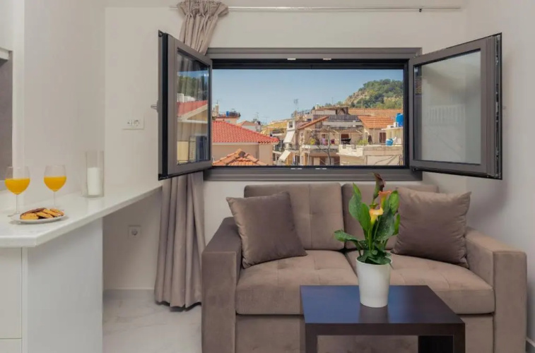 Centro Studios & Apartments
