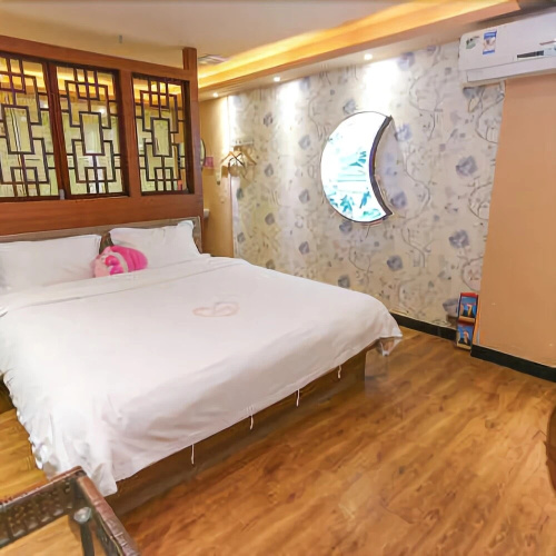 Zuiai Theme Hotel