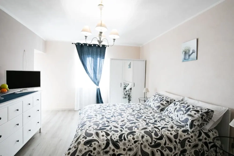 2 Bedrooms Standard Family room