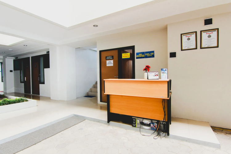 D'Paragon Sumber Solo