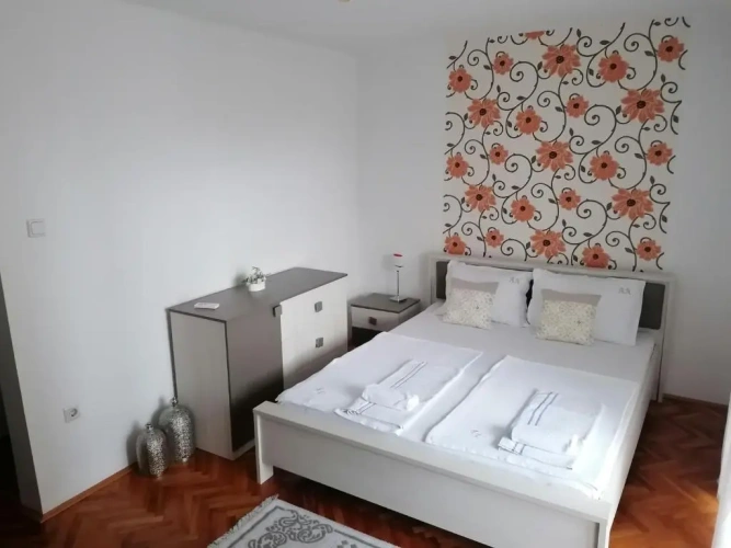 Standard Triple room with balcony