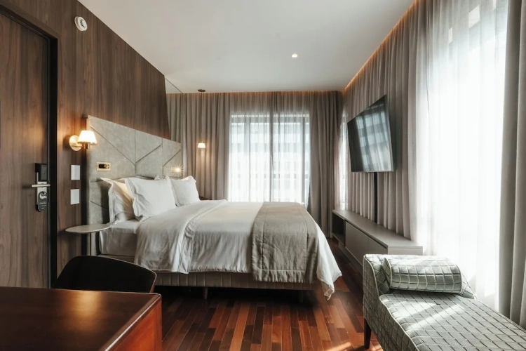 Premium room