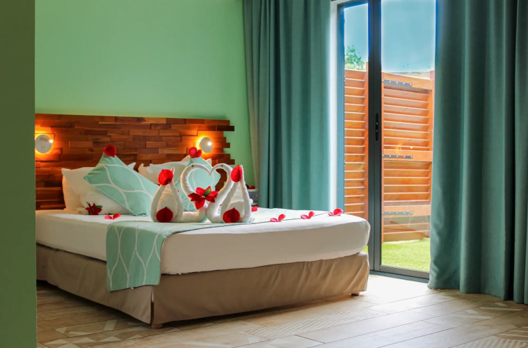 Kawan Bay Suites