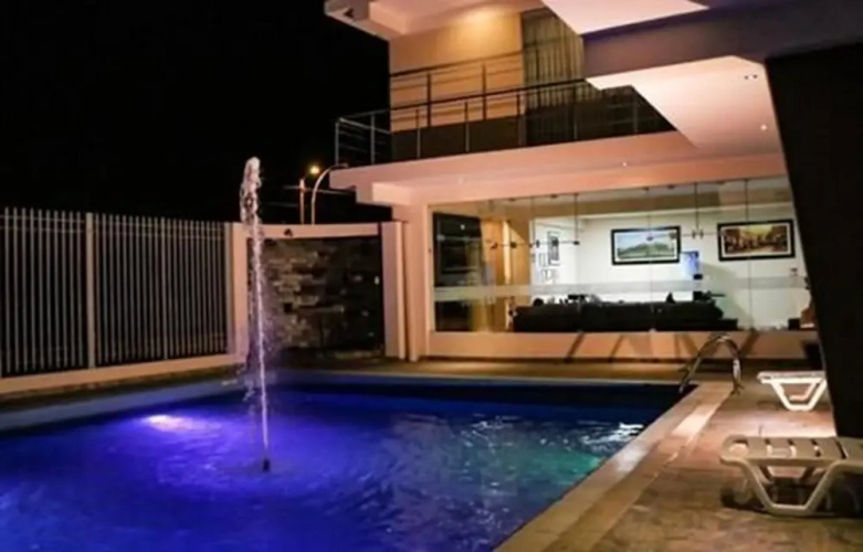 Hotel El Parral Suite