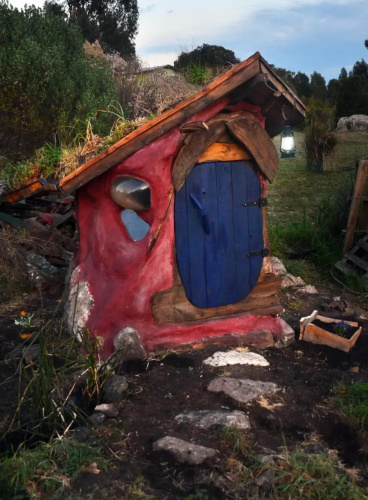 Hobbit House