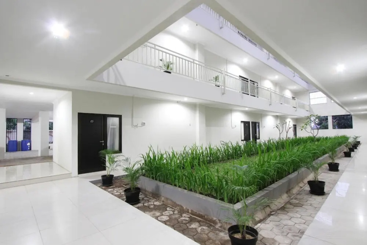 Dparagon Bukit Sari