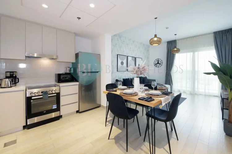 Bloomfields 1BR Canal View in Water Edge