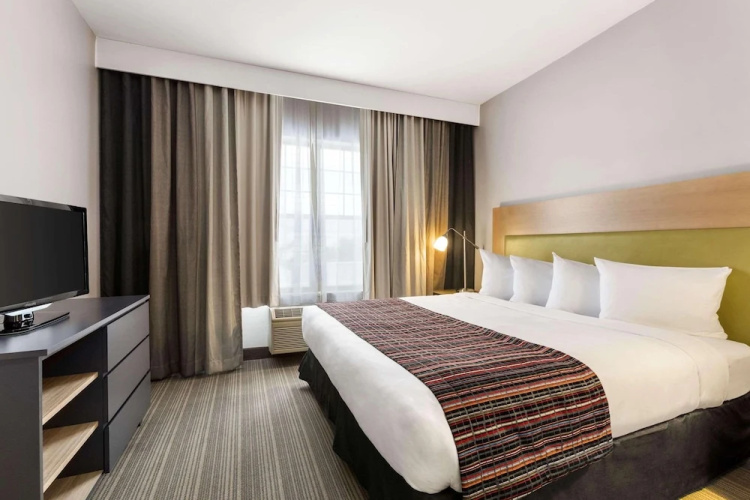 Country Inn And Suites By Radisson Wausau