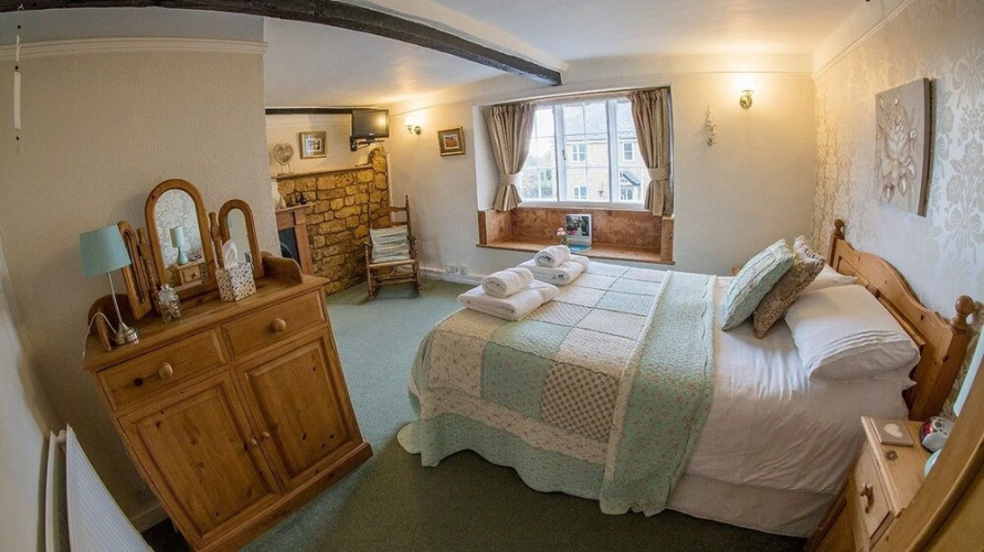 Warren House B&B