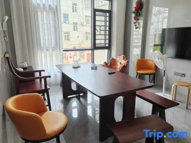 Qingniao Chinese Inn
