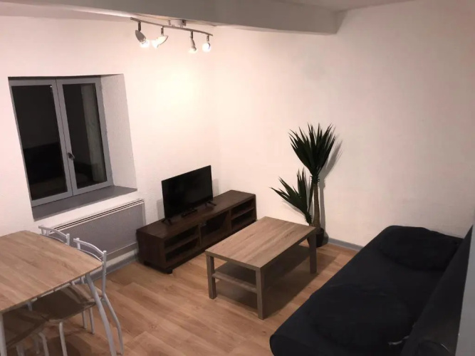 APPARTEMENT PROCHE CITÈ MEDIEVALE 4 pers