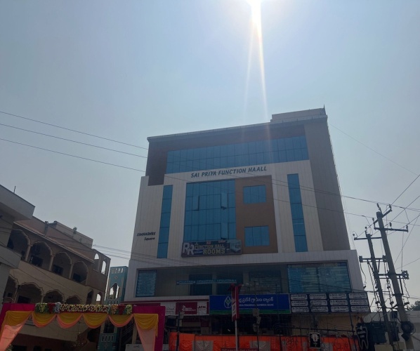 Townhouse Kanithi Road