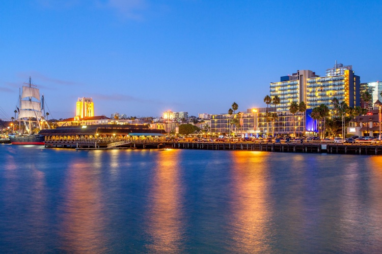 Wyndham San Diego Bayside photo 16