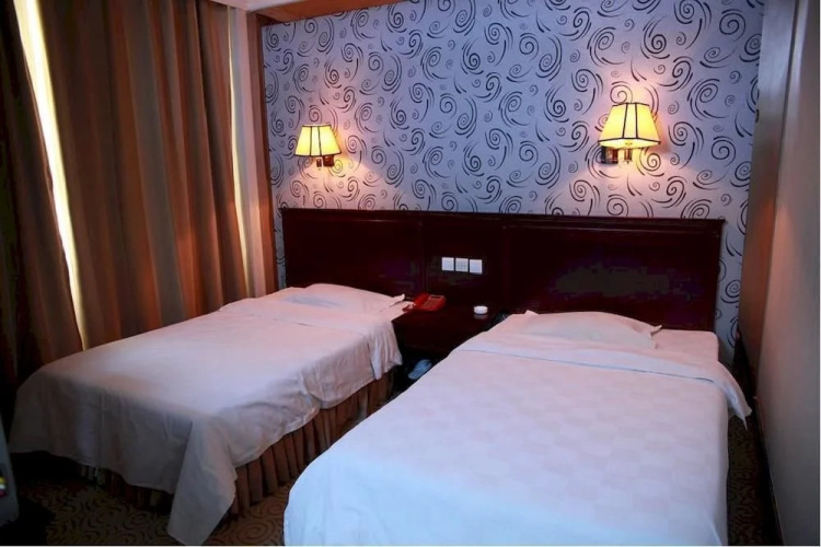 Kaiyue Hotel