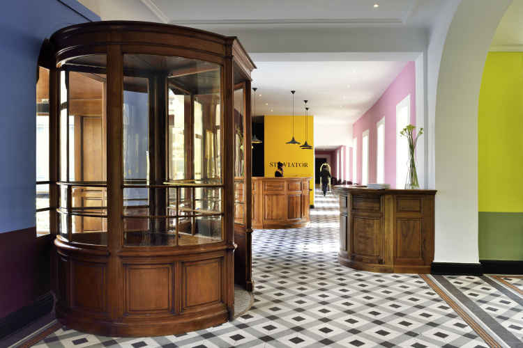 Lobby