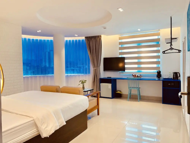 Chill Box Premier Beach Hotel
