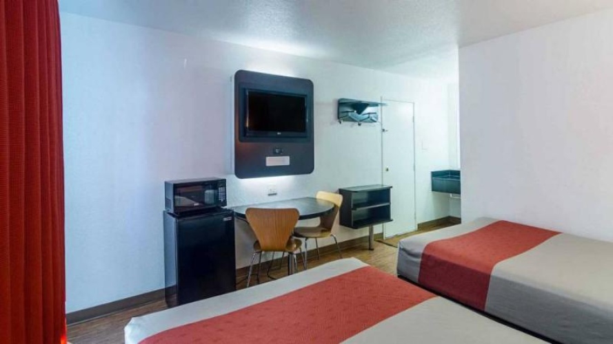 Twin Suite