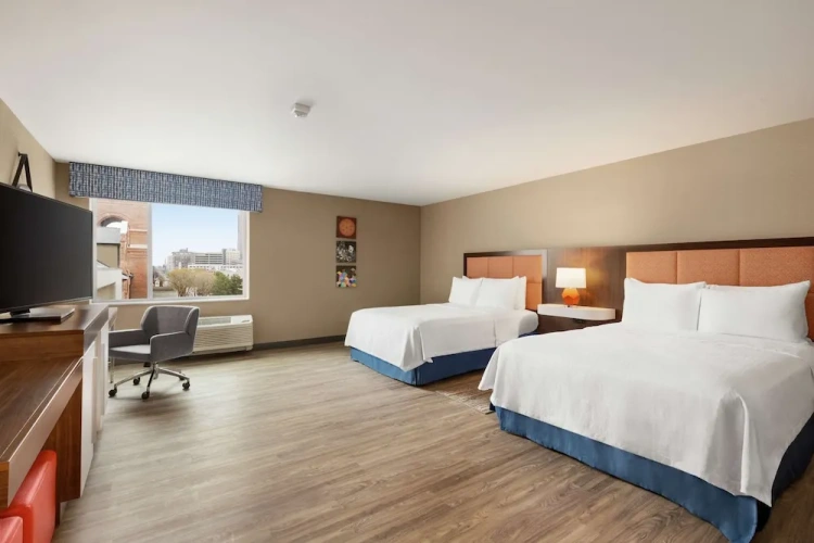 Mobility/Hearing Access Quadruple room