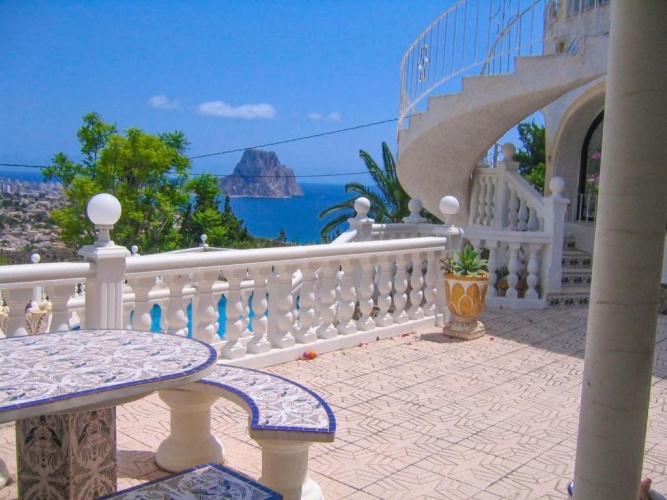 Villa
