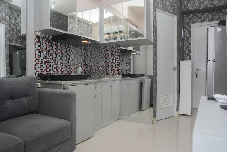 Comfortable and Clean 2BR Green Pramuka Apartment