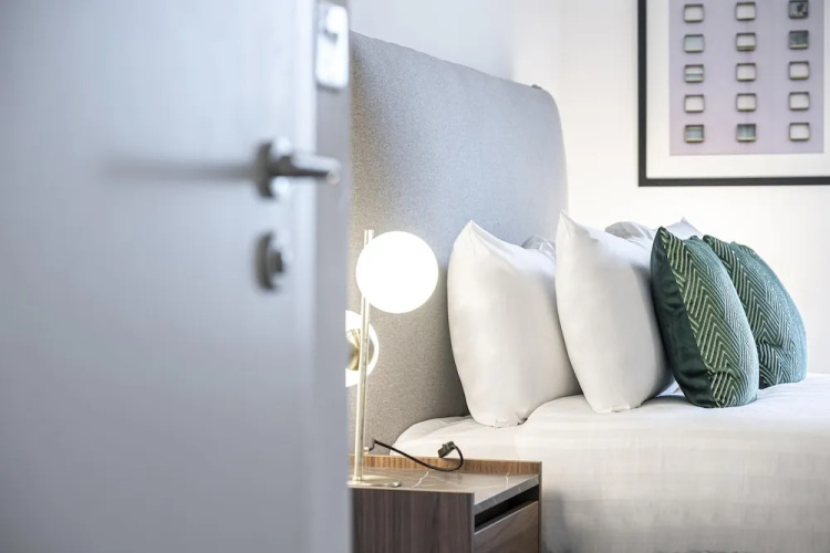 Two Bedroom Waterside Flat