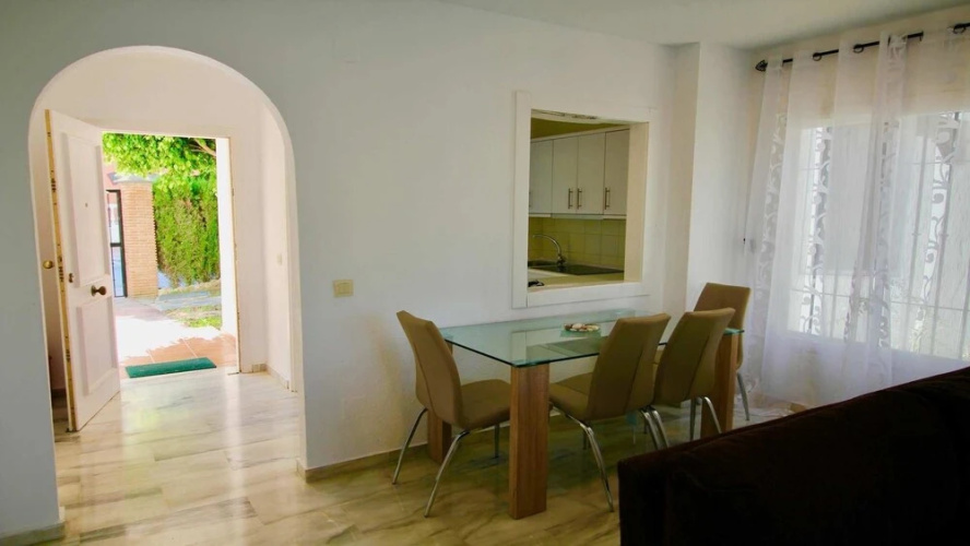 Apartmentos Albamar